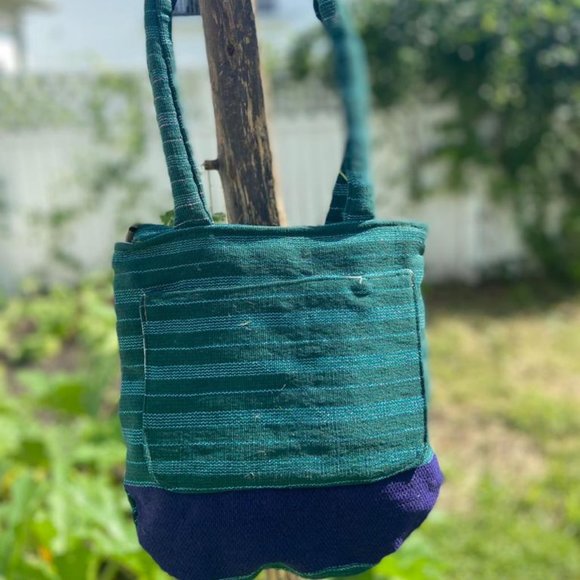 Shoulder purse. Unique. Made with mexican textiles. - Picture 2 of 5